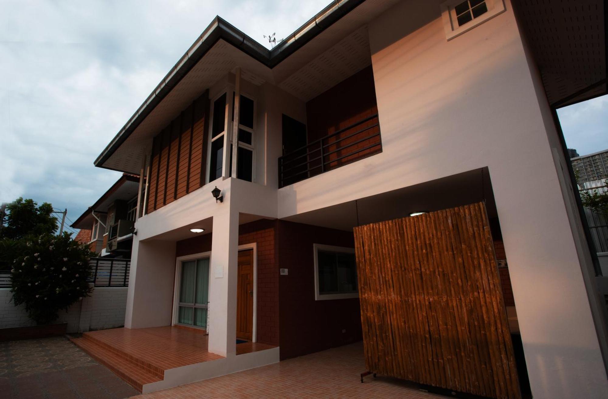 Tw Marina Pool Villa Pattaya Eksteriør billede
