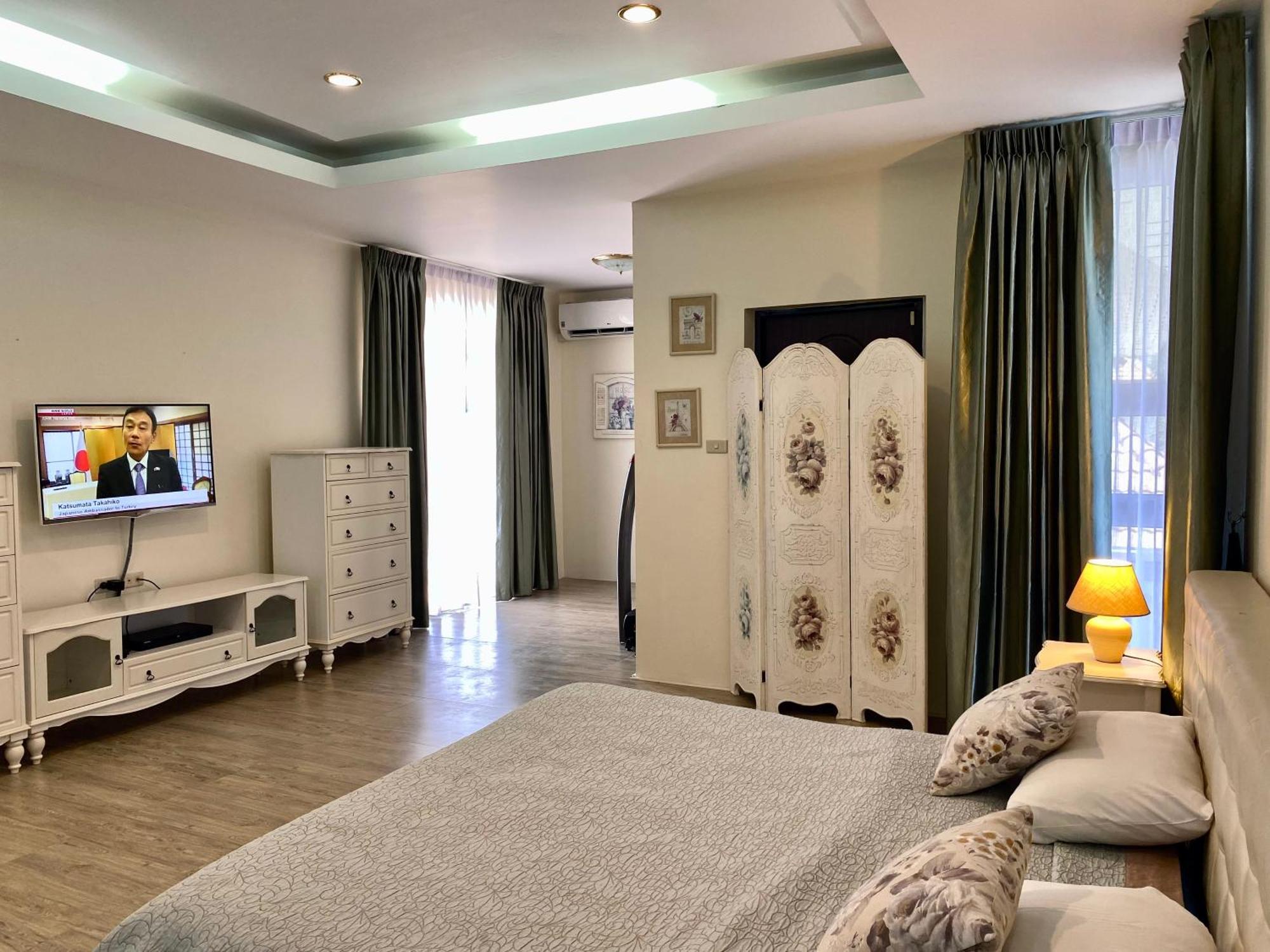 Tw Marina Pool Villa Pattaya Eksteriør billede